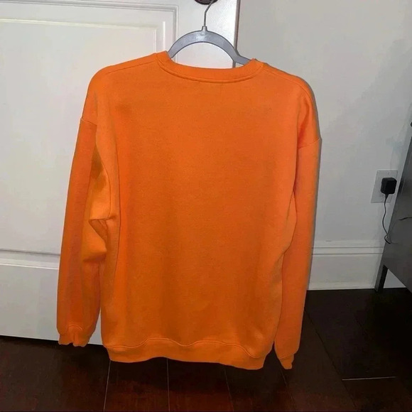 Boohoo Man Crewneck - Picture 3 of 3